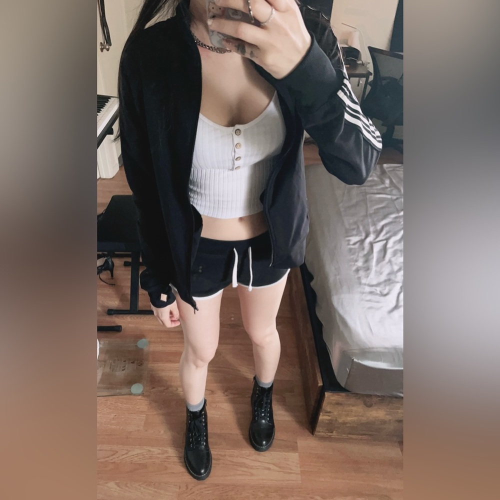 Women’s sportswear jacket